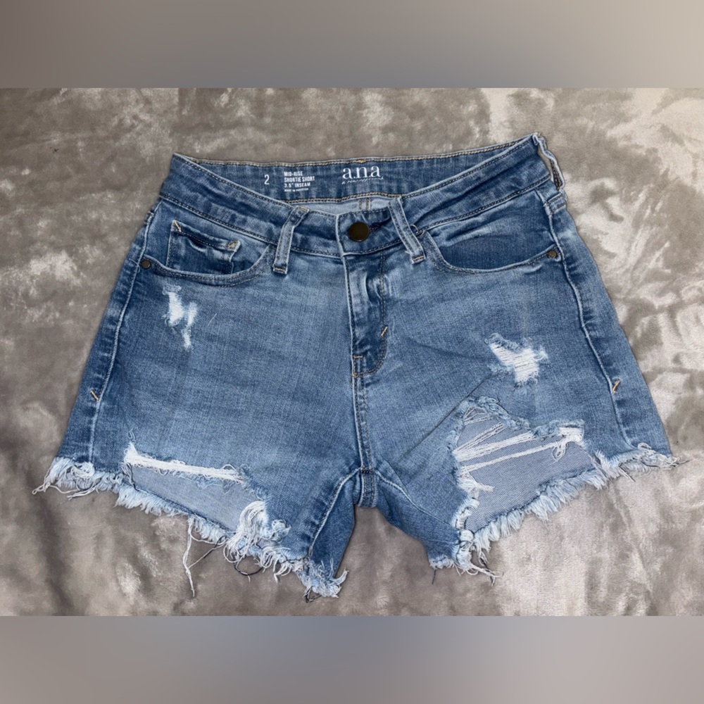 ANA A New Approach JUNIORS/WOMENS SHORTS